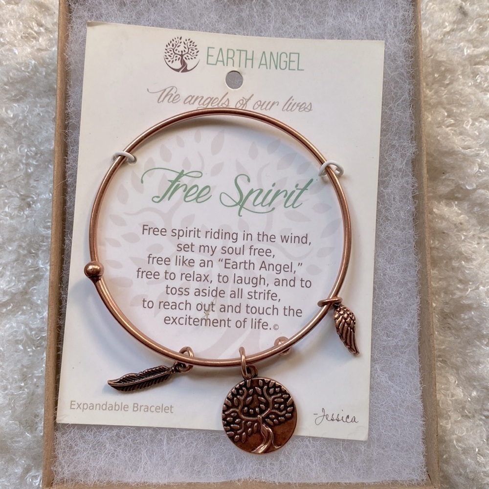 NWT Earth angel “ free spirit” copper coloured bracelet​​​​​​​​​​​​​​​​